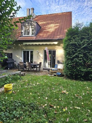 PAF-Förnbach! Gepflegte Doppelhaushälfte mit Keller, Süd-Terrasse, Garten, Garage und Stellplatz!