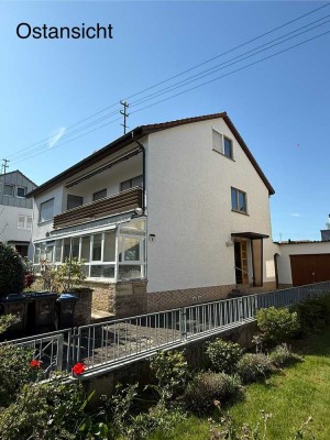 Charmantes Mehrgenerationenhaus (Zweifamilienhaus) von privat