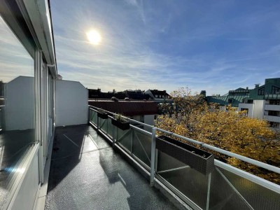 Freie Dachgeschosswohnung,  Wohnraumerweiterung bzw. Ausbau für ein Zimmer mit 18 qm möglich