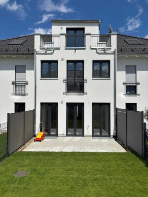 Ihr großes Traumhaus wartet auf Sie: Sofort einziehen und wohnen!