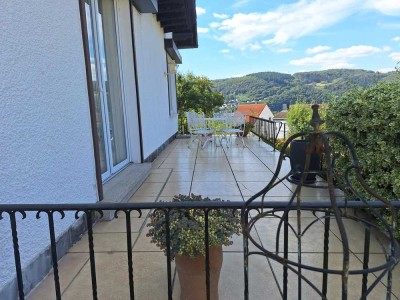 Exzellentes Einfamilienhaus mit viel Grundstück und einzigartiger Aussicht