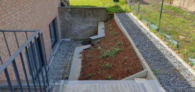 Freundliche 2-Zimmer-Souterrain-Wohnung mit eigener Terrasse in Neuss