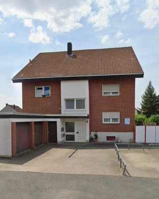 Komplett möblierte 4 Zimmerwohnung in Dossenheim, Möblierung soll auch bleiben