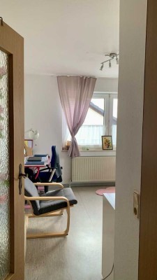 Helle 1 Zimmer Wohnung in ruhigem Wohnviertel