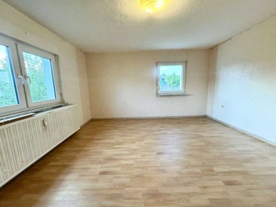 �Provisionsfrei: Zwei Wohnungen in Langgöns / optional mit Garten, Stellplatz, Garage & Lagerfläche