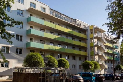 Wohlfühloase! Große 3-Zimmerwohnung mit großer Dachterrasse!