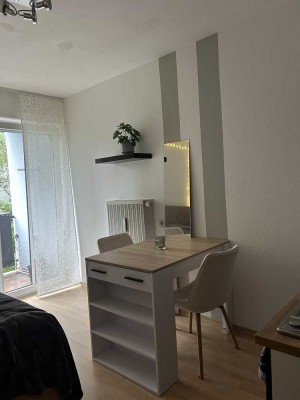 Einzimmerwohnung mit Balkon direkt neben der Uni ☀️