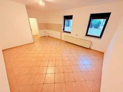**Besichtigung: Mi., 27.08.25 um 18:45 Uhr**  Ein-Raum-Whg im grünen Eberswalde!