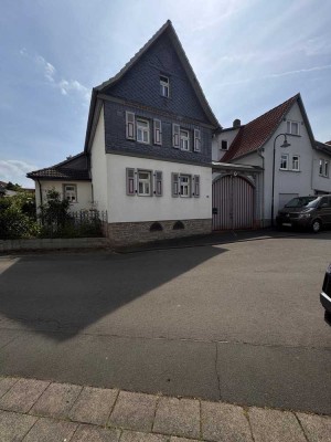 Rarität-Liebhaberobjekt- Idyllische Hofreite mit Scheune und viel Ausbaupotential
