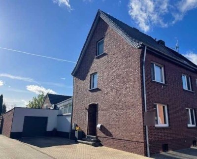 Charmante DHH schön gelegen in Gangelt Birgden