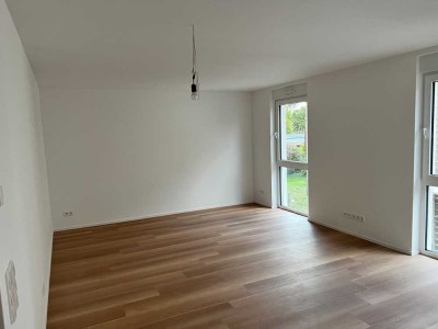 Leinfelden: Neubau 2,5 Zimmer-Wohnung mit Balkon & Tiefgarage,