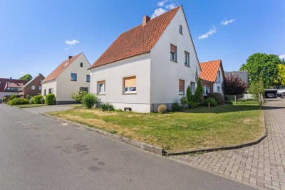 Solide Kapitalanlage: Vollvermietetes Mehrfamilienhaus mit drei Wohneinheit
