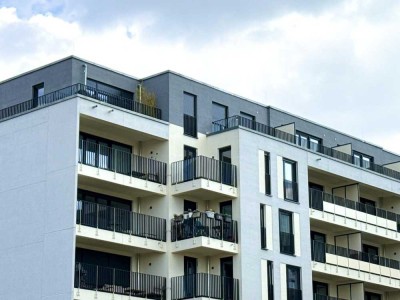 Erstbezug mit Weitblick - 2-Zimmer-Wohnung mit Balkon, EBK & Stil