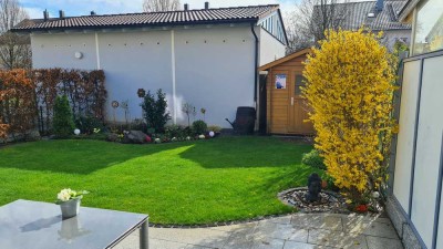 Möblierte 3-Zimmer Garten-Wohnung plus Hobbyraum in München Waldperlach