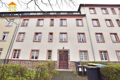 *** TRAUMWOHNUNG frisch renoviert mit DACHTERRASSE ***