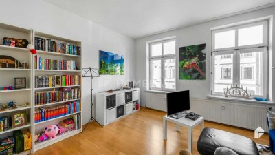 Sanierter Altbau in Gohlis - 2-Zimmer-Wohnung mit Wannenbad