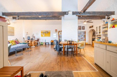 Historischer Charme trifft Investmentchance – 2,5-Zimmer-Wohnung mit Gewölbedecken in Hallein