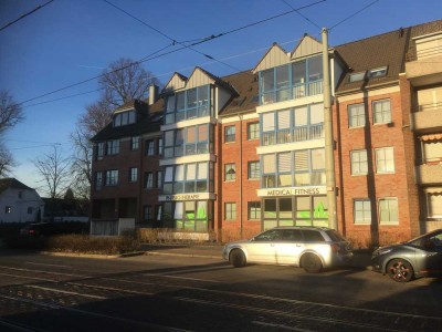 Schöne und helle 2-Zimmer Wohnung mit Balkon