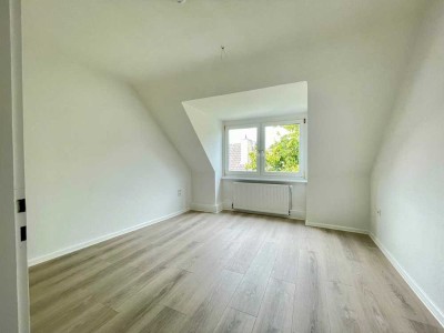 Frisch sanierte 3-Zimmer-Wohnung – Wohnen zwischen Rheinpromenade & City