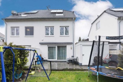 NEU: Neuwertige familienfreundliche Doppelhaushälfte (BJ 2014) mit Garage in Sackgasse