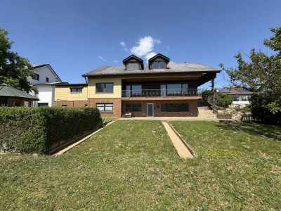3-Familien-Wohnhaus im Grünen in der Nähe von Lauda-Königshofen