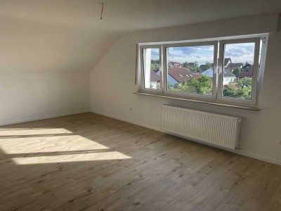 3-Zimmer-DG-Wohnung mit EBK in Althengstett-Ottenbronn