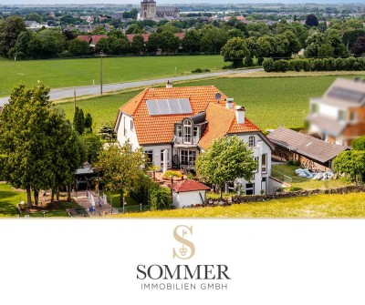 Architektonisches Highlight mit viel Platz und Blick ins Grüne