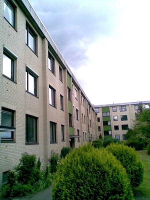 Gut geschnittene 2-Zimmer-Wohnung mit Balkon in ruhiger Lage in HH-Marmstorf