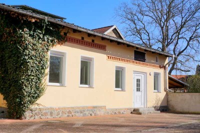 2-Zimmer-Wohnung mit Terrasse in Toplage im Stadtkern von Lindow mit Seeblilck (Stadt der drei Seen)