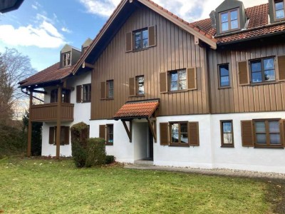 Zentral gelegene 3-Zimmer-Wohnung mit zwei Balkonen, Einbauküche und mit Balkon und EBK in Schongau