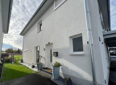 Mehr als ein Zuhause: Stilvolle Doppelhaushälfte mit Private Spa, Klimaanlage &amp; moderner Küche!