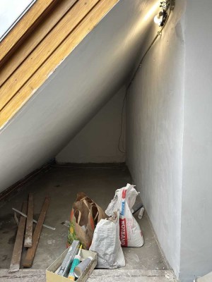 Helle Obergeschosswohnung mit Wintergarten und großer Terrasse