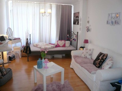 +Attraktives 1 Zimmer Appartement mit ca. 30 QM+ Aufzug+Im Herzen von Kohlscheid+