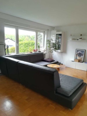 Sonnige und ruhige 4-Zimmer Wohnung mit Balkon und Terasse