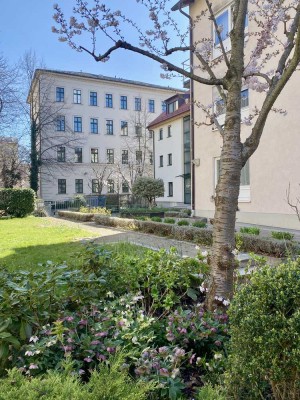 Exklusive 3-Zi-Maisonette Waldstraßenviertel: Erstbezug, 2 TL-Bäder, Süd-Balkon, Top-Ausstattung