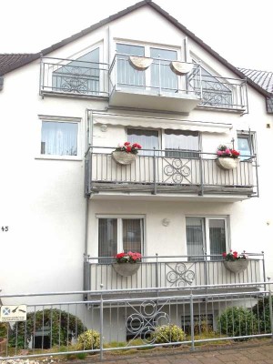 VON PRIVAT:RUHIGE BESTLAGE-HOCHWERTIGE MAISONETTEWOHNUNG-3 ZKDB-2 BALKONE in AHRWEILER-MAX. 2 PERSON