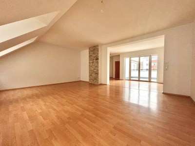 WG-taugliche 4,5-Zimmer-Wohnung mit Terrasse | Fußbodenheizung | Kellerabteil | frisch saniert