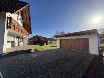 Zukünftiges Generationenwohnen: 2 Häuser auf 2285m² Grundstück
