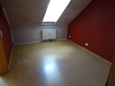 Charmante Dachgeschosswohnung in Mainz – Kapitalanlage mit solider Rendite