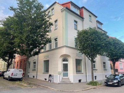 Helle 2-Zimmer Wohnung mit Küche und Balkon in ruhiger Lage in Weimar
