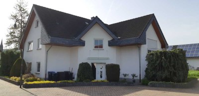 Schöne Maisonette mit Balkon und Stellplätzen in Kottenheim