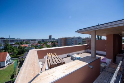 Exklusives Penthouse zur Miete – großzügige 40 m² Terrasse &amp; Balkon