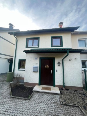 Teilmöbliertes 5-Zimmer Reihenhaus mit Garten in Anthering