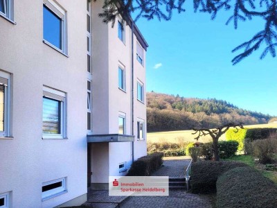Attraktive 3,5-Zimmer-Wohnung in Feldrandlage von Wiesenbach mit Balkon und Garage
