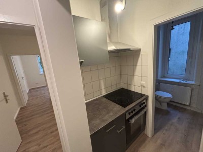 Erstbezug nach Sanierung: stilvolle 2-Zimmer-Wohnung mit EBK in Lübeck