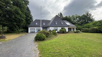 Exklusive Erdgeschosswohnung mit Wellness-Oase im Villenviertel