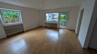 Gemütliche Single Wohnung mit Balkon in Bonn Holzlar