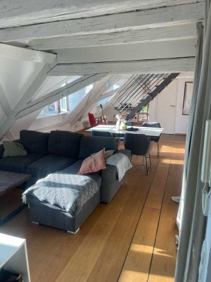 Geschmackvolle, gepflegte 2-Zimmer-Maisonette-Wohnung mit gehobener Innenausstattung in Heidelberg