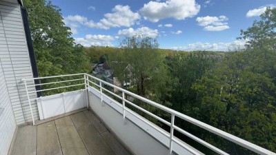 Moderne Eigentumswohnung in Dinslaken mit Balkon, Blick ins Grüne und hochwertiger Ausstattung