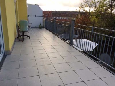 Schöne Etagenwohnung mit EBK und Terrasse(Whg.12)